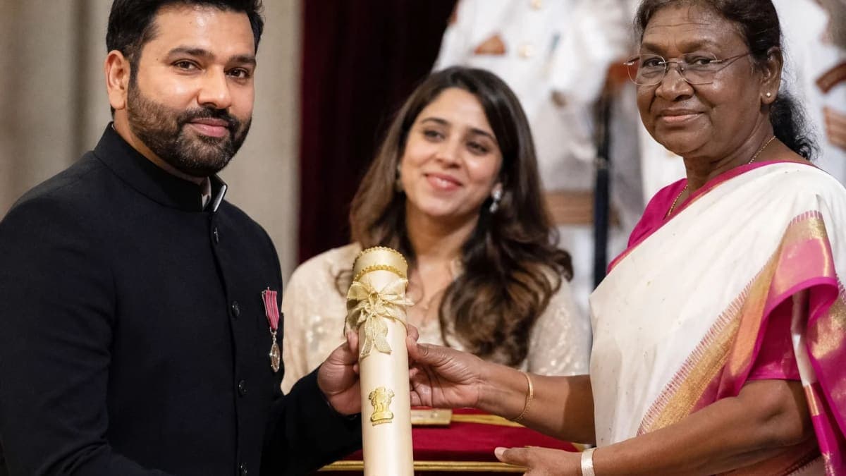 Rohit Sharma Receives Padma Shri From President Droupadi Murmu, Wife Ritika Sajdeh Beams With Pride