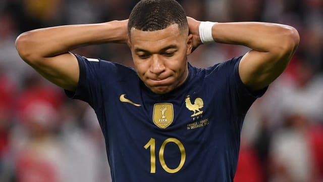 Mbappé Misses Penalty Like Messi, Then Scores as France Defeats Morocco to Reach World Cup Semis